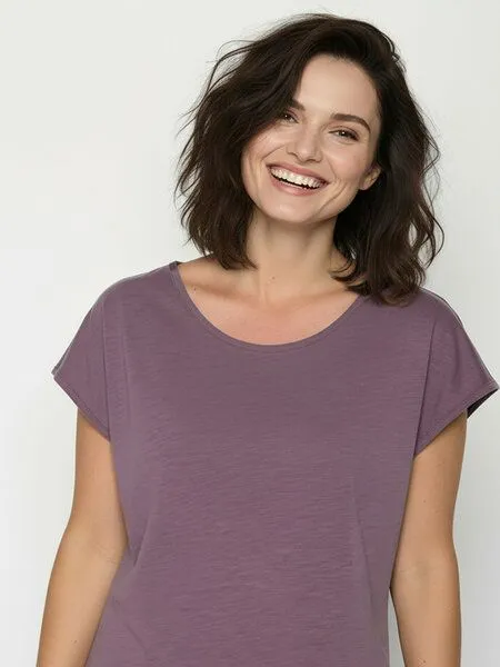 GreenBomb GREENBOMB Basic Cool - Lässiges T-Shirt aus Bio-Baumwolle / GOTS / Fair & Vegan, Lila (moorberry), – Produktbild 2 von 4