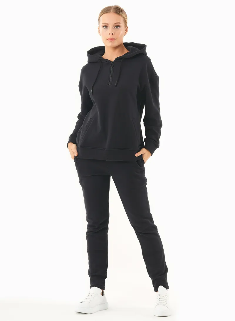 ORGANICATION ORGANICATION Damen vegan Sweat Hoodie Aus Bio-Baumwolle Schwarz, Schwarz, – Produktbild 1 von 4