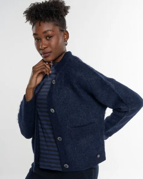 Alma & Lovis Alma & Lovis Kuschelige Wohlfühljacke aus gebrushtem Alpakastrick | Brushed Jacket, Navy (blau), – Produktbild 1 von 4