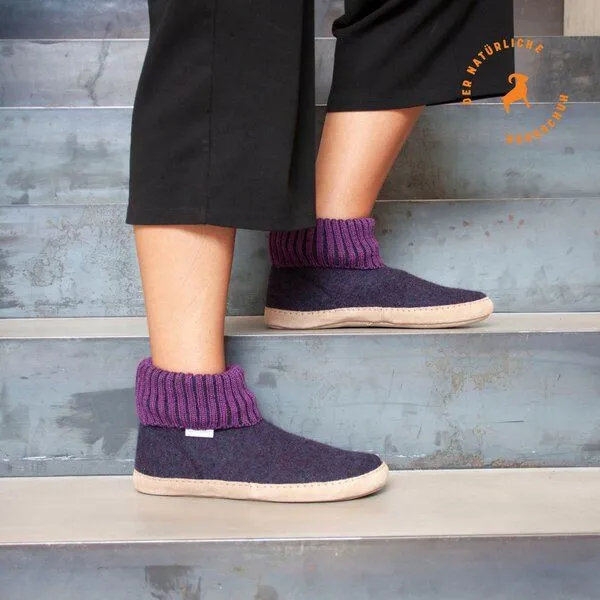 Gottstein Gottstein Hüttenschuh Dakota - Hoher Filzhausschuh für Damen & Herren aus 100% Schurwolle mit extra bequemer Ledersohle & elastischem Strickbund, Lila, – Produktbild 2 von 4