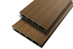 woodstore24 WPC coextrudiert Hohlkammerdiele WoodoThassos, 25 (S) x 140 (B) mm, teak, einseitig 3D Holzoptik / einseitig glatt gebürstet, Länge: 2,40 m – Produktbild 1 von 1