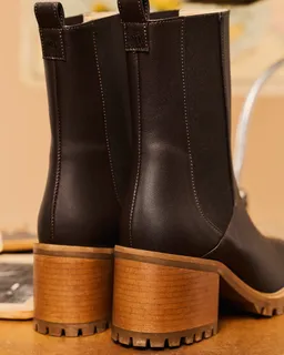 Minuit Sur Terre Minuit Sur Terre Damen vegan Stiefel Eugenie Chocolate – Produktbild 1 von 1