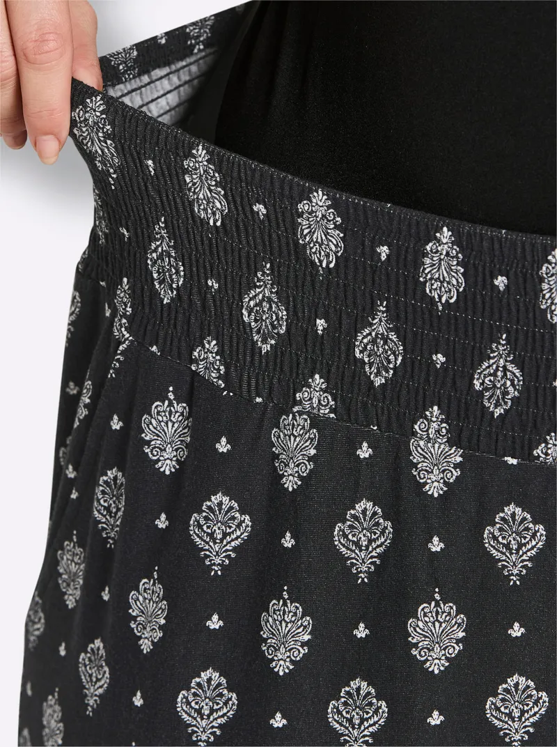 sheego Schlupfhose schwarz-ecru-bedruckt, Schwarz-ecru-bedruckt, – Produktbild 1 von 2