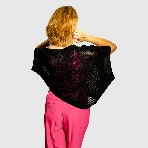 LANARTO slow fashion LANARTO slow fashion Poncho Cape aus mulesingfreier Merinowolle in edlen Farben, Schwarz, – Produktbild 2 von 4