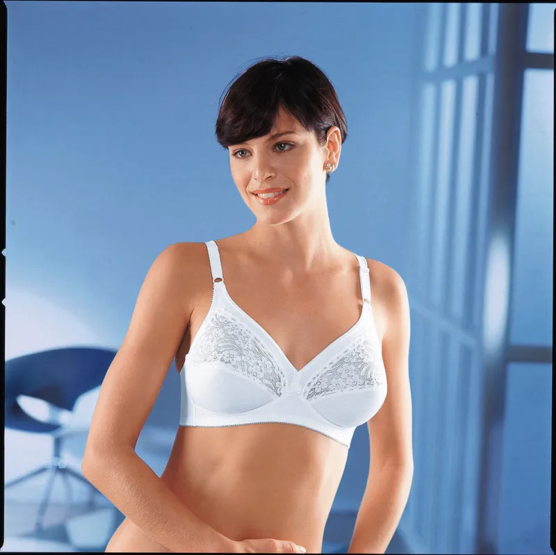 Triumph BH ohne Bügel weiß, Weiß, – Produktbild 2 von 2
