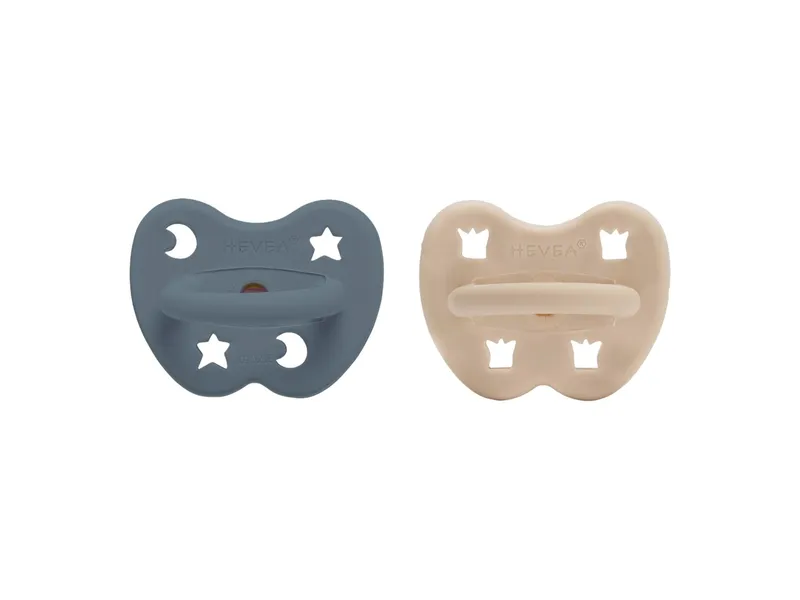 HEVEA HEVEA 2er-Pack Schnuller Sand & Ocean Blue kiefergerecht ab 3 Monate, Naturkautschuk, Krone + Stern – Produktbild 1 von 2