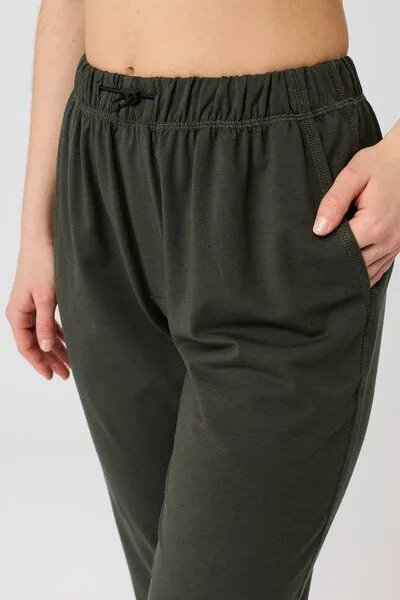 mandala Mandala Relaxed Fit Pant, Dark olive (grün), – Produktbild 3 von 4