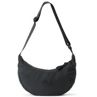 PINQPONQ pinqponq Umhängetasche - Krumm Small - aus recyceltem Nylon, Pure black (schwarz), – Produktbild 1 von 1