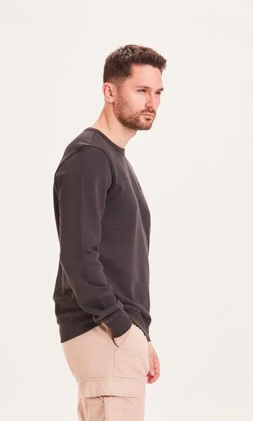 KnowledgeCotton Apparel KnowledgeCotton Apparel Sweatshirt - ELM basic badge sweat - aus Bio-Baumwolle, Schwarz (black jet), – Produktbild 4 von 4