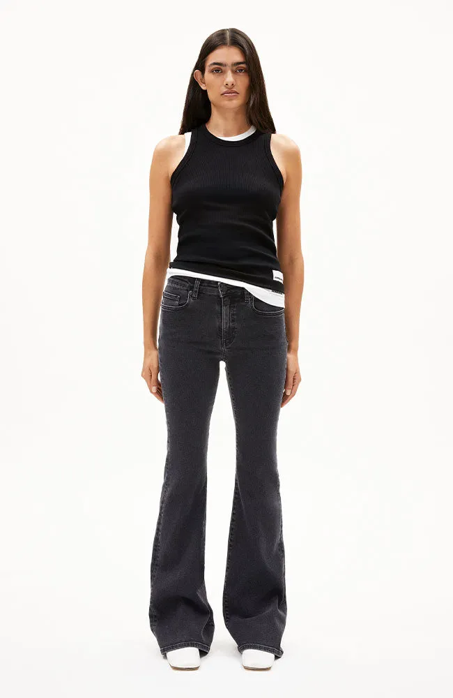 ARMEDANGELS ARMEDANGELS Damen vegan Jeans Flared Anamaa Schwarz Gewaschen, Schwarz, – Produktbild 1 von 2