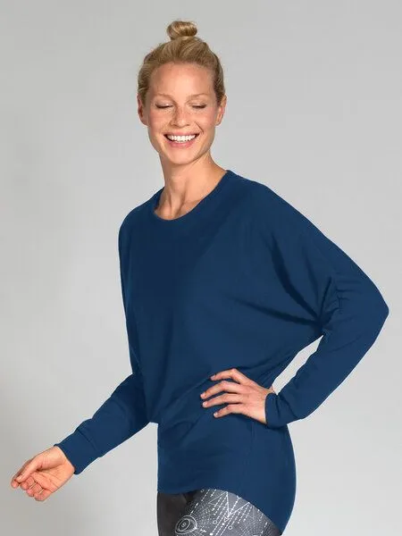 Magadi Magadi Yoga Sweater Anna aus Naturmaterial, Blau, – Produktbild 3 von 4
