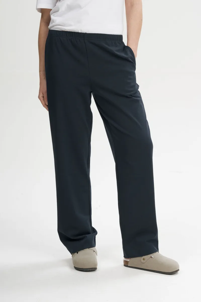 MELA MELA Damen vegan Lounge Pants Kirani, Extra dunkelblau, – Produktbild 2 von 2