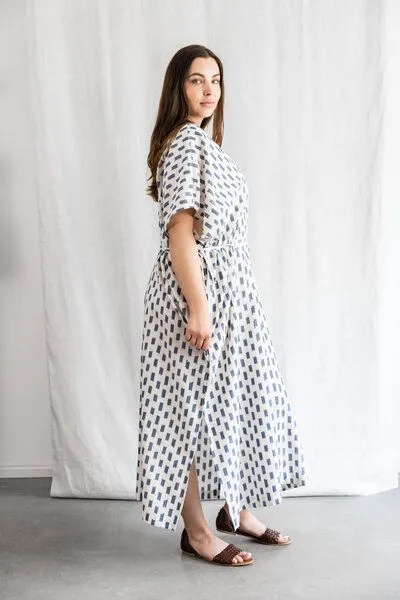 Jyoti - Fair Works Jyoti - Fair Works Bio-Baumwoll Kaftankleid Rishi, Ikat, – Produktbild 3 von 4