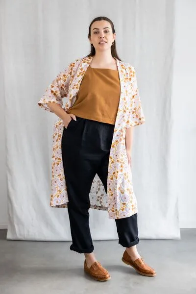 Jyoti - Fair Works Jyoti - Fair Works Bio-Baumwoll Cardigan Rohani, Blumen, – Produktbild 2 von 4