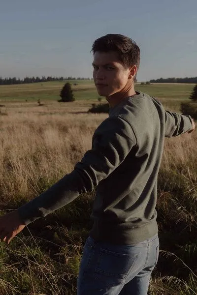 Kultgut Kultgut Biofair - Supersoft Sweatshirt - Pullover / Little Mountain Landscape, Naturgrünmeliert, – Produktbild 4 von 4