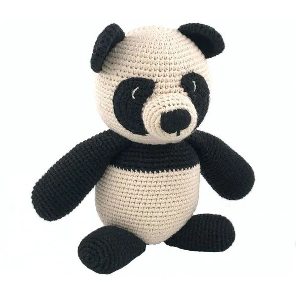 Luna-Leena Luna-Leena Pandabär Kuscheltier – Schwarz-Weiß – handgehäkelt aus Bio-Baumwolle – Produktbild 1 von 3