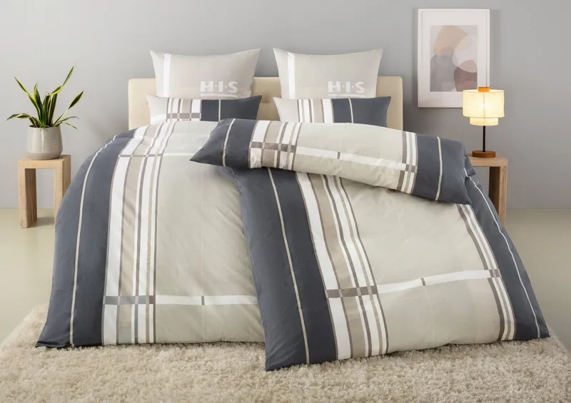 OTTO home Bettwäsche Golfi in Gr. 135x200 oder 155x220 cm, Biber, 2 teilig, sportliche Streifen Bettwäsche aus Baumwolle, Marke H.I.S by OTTO home, Grau, – Produktbild 1 von 5