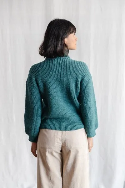 Jyoti - Fair Works Jyoti - Fair Works Baby-Alpaka Turtleneck Strickpullover Sabeti, Ozean, – Produktbild 3 von 4