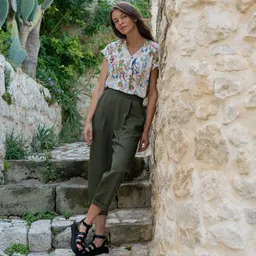 WiDDA Widda Damen vegan Hose Plissee Jupp Olivgrün – Produktbild 1 von 1