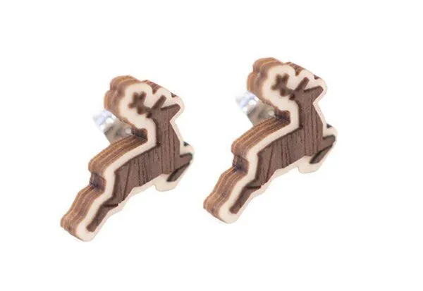 BeWooden BeWooden Ohrstecker mit Holzdetails | Motiv Weihnachten – Produktbild 3 von 8