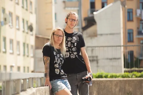 päfjes päfjes Fotokameras - Fair gehandeltes Männer T-Shirt - Black – Produktbild 3 von 3