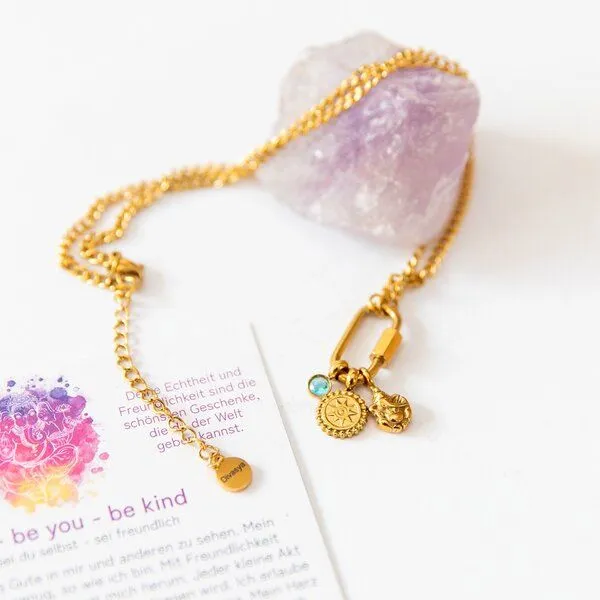 Divasya Divasya Ganesh Halskette | vergoldeter Edelstahl | Kette mit Anhänger – Produktbild 4 von 4