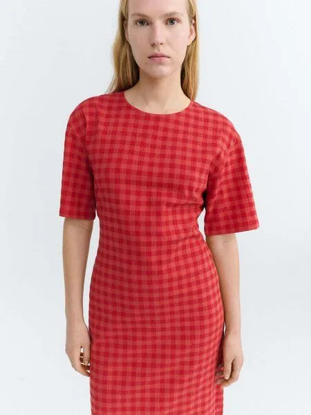 thinking mu thinking mu RED CHECKS SEERSUCKER KINA DRESS – Produktbild 2 von 3