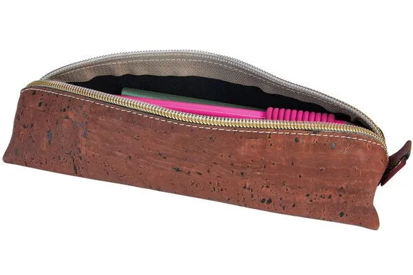 Simaru Simaru Federmäppchen / Stifteetui / Schlampermäppchen MILANO aus Kork, Dunkelrot, – Produktbild 3 von 3