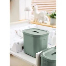 rotho babydesign rotho Windeleimer 'KAYO' aus Recyclingkunststoff, sage green – Produktbild 1 von 1