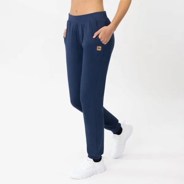 TAO Sportswear TAO Sportswear Kühlende Damen Freizeithose FEE aus Holzfasern – Produktbild 1 von 4
