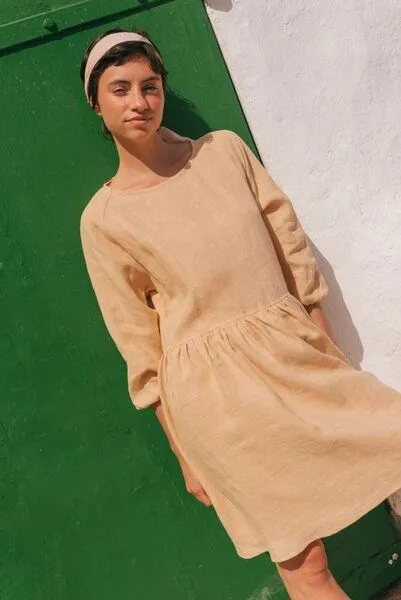 AmourLinen AmourLinen Sofia Kleid aus Leinen in Midilänge, Senf, – Produktbild 4 von 4