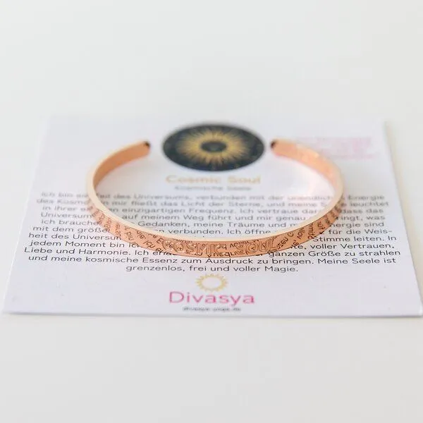 Divasya Divasya Armreif mit Gravur | rosé vergoldet | Cosmic Soul – Produktbild 3 von 4