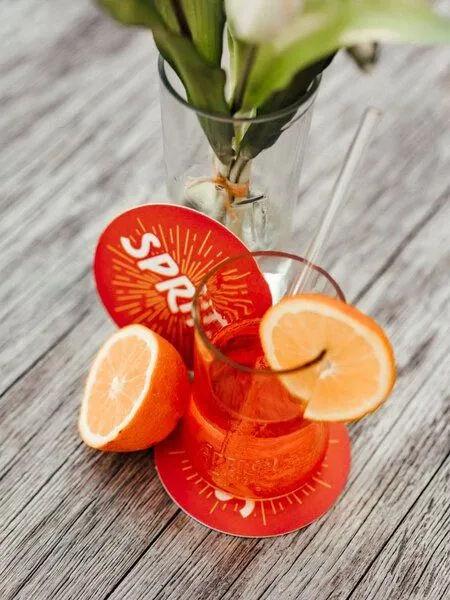 MaBe MaBe 8er Set Aperol Gläser Upcycling aus der 0,7l Flasche mit 8x Glashalm – Produktbild 4 von 4