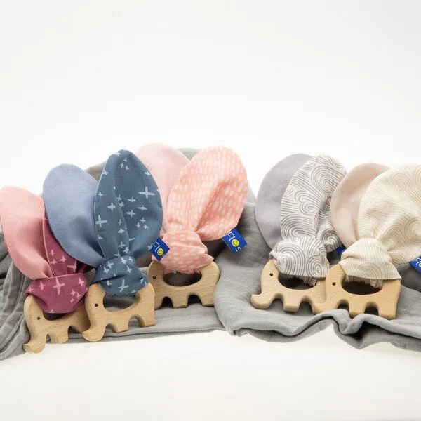 Flosinn Flosinn Knisterohren Baby mit Beißring Elefant Bio-Greifling, Blau, – Produktbild 2 von 2