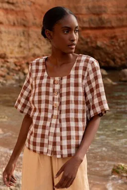 AmourLinen AmourLinen Maeve Leinenoberteil mit Knöpfen – Produktbild 1 von 1