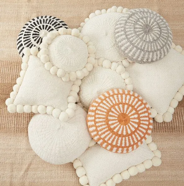 By Native By Native Kissen Salta Large, 100% Schurwolle, mulesingfrei, Naturweiß & Orange – Produktbild 4 von 4