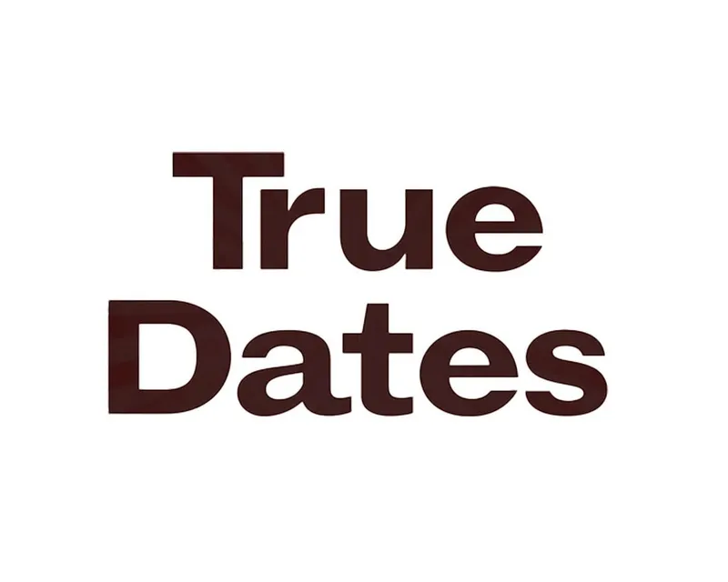 True Dates True Dates Sweet Peach 100g - Datteln mit Pfirsichgeschmack - Vegan - Frei von raffiniertem Zucker - Fruchtige Verführung - Süßer Genuss - Natürlich. – Produktbild 2 von 2