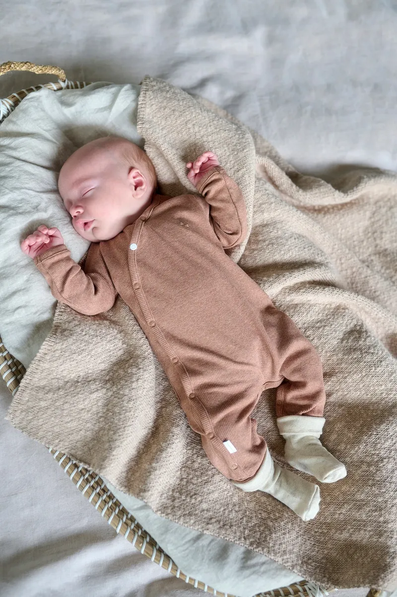 Noppies Newborn Strampler Nevis, Orange, – Produktbild 3 von 3