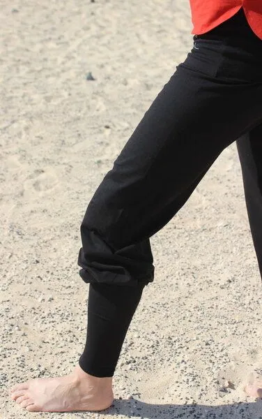 ESPARTO ESPARTO Yogahose Sooraj, Schwarz, – Produktbild 3 von 4