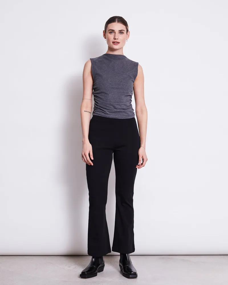 JAN N JUNE JAN 'N JUNE Damen vegan Top Rafo Dunkelgrau, Dunkelgrau, – Produktbild 1 von 3