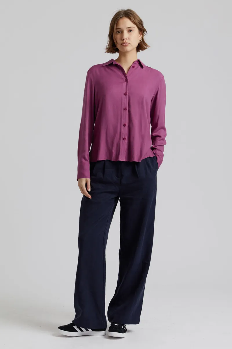 KOMODO KOMODO Damen vegan Hose Mira Navy, Extra dunkelblau, – Produktbild 2 von 2