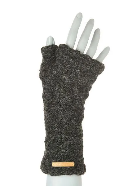 short'n'pietz short'n'pietz Schurwollhandstulpen mit Rautenstrickmuster, handgestrickt, Anthrazit, – Produktbild 1 von 1