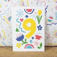 Bow & Hummingbird Bow & Hummingbird Postkarte Nine/Neun – Produktbild 1 von 1