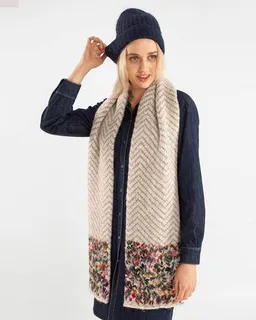 Alma & Lovis Alma & Lovis Der Kunstvolle: Schal mit aparter Stickerei aus Alpaka-/Woll-Mix | Embroidery Scarf – Produktbild 1 von 1