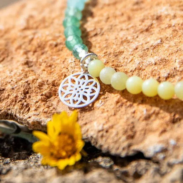 Divasya Divasya Chakra Armband aus Natursteinen, Silber, – Produktbild 4 von 4