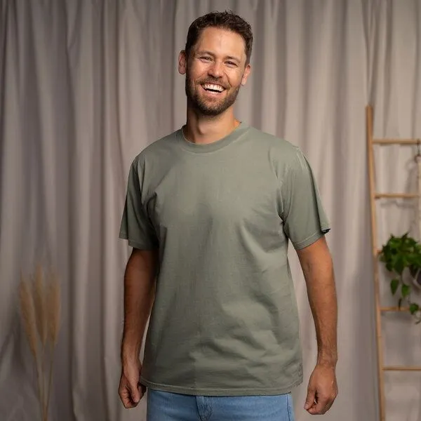 Vresh Clothing Vresh Clothing Vred - Oversized unisex T-Shirt aus Biobaumwolle, Salbei, – Produktbild 1 von 4