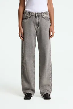 Kings Of Indigo Kings of Indigo Damen vegan Jeans Joan Well Grey Mid Marble – Produktbild 1 von 1