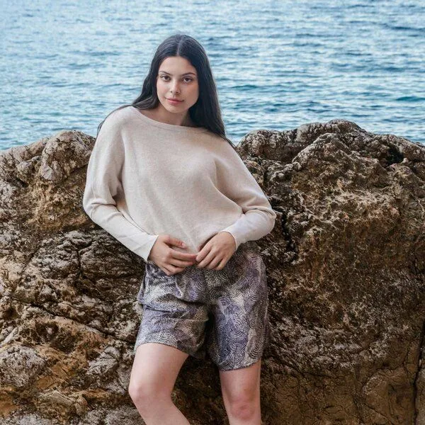 WiDDA berlin WiDDA berlin Gemusterte Bermuda-Shorts INDI radiance aus ECOVERO® – Produktbild 3 von 3