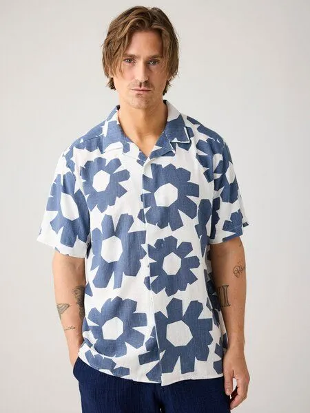 KnowledgeCotton Apparel KnowledgeCotton Apparel Lockeres Kurzarmhemd mit Print aus Ecovero und Bio-Leinen, Blau-blue, – Produktbild 2 von 2