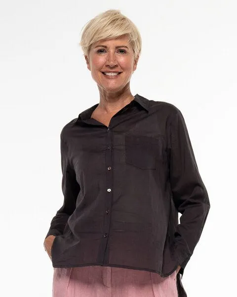 Alma & Lovis Alma & Lovis Lässige Hemdbluse aus feinster Bio-Baumwolle | Batist Hemd, Chocolate (braun), – Produktbild 1 von 4